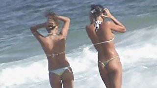 Two beauties at the beach - GNDBeachVideos