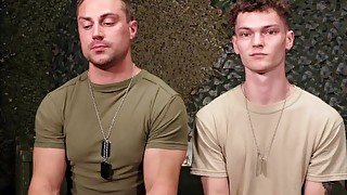 Soldier Damien White Dicks Down Twink