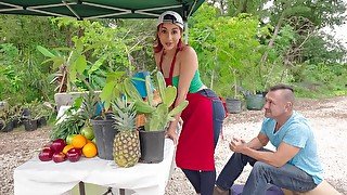 Fresh Corn Video With Roxie Sinner, Peter Fitzwell - RealityKings