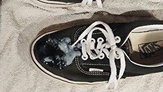 Fucking my GF's black authentic Vans and shooting a big load of semen on them