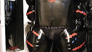 Rubber Werewolf Pump Show