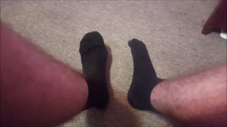 FEET ASMR WITH WHOLESOME ENDING (BLACK SOCKS).