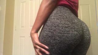 jiggle test AFROSLUT