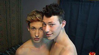 Skinny guys fuck silly (Blake Mast, Justin Knowles)