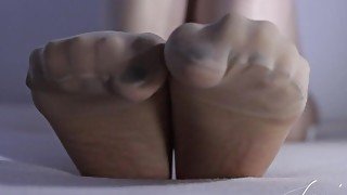 ASMR Pantyhose rub with cum in the end