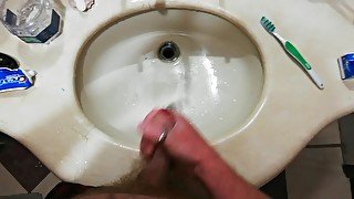 Cumming in the Sink!