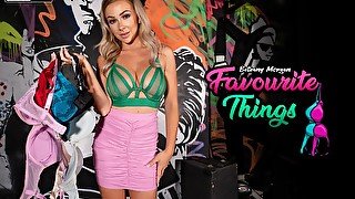 Favorite Things featuring Bethany Morgan - ZexyVR