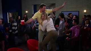 Beth Behrs - 2 Broke Girls s06e05