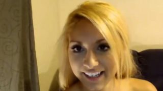 Blonde With Perfect Body Masturbating On Webcam