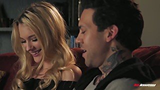 Tattooed dude fucks attractive GF's sister Kenna James