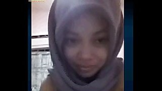 slut malaysian hijab 2