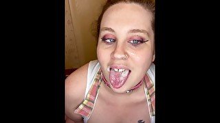 Chubby PAWG craves hot cum on her freckled face 💦