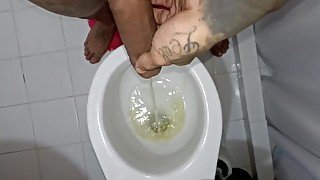 Cock urinating / golden shower / pee toilet