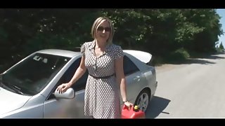 Slut bonks for gas