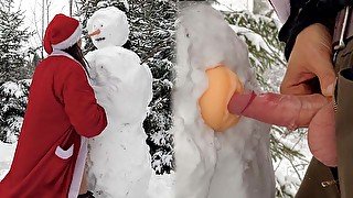 Santa fucks a snow lady - 4k 60fps