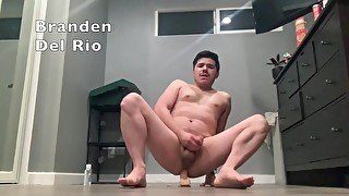 Branden Del Rio Naked Fucks His Hole