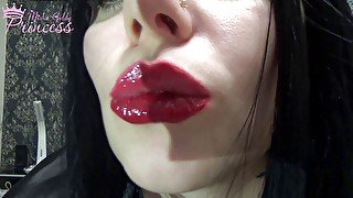 2 lipsticks and gloss for my sexy lips!