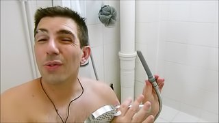 Astuces pour la préparation au sexe anal et prostate massage (shower)