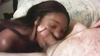 Amateur Hot Blowjob and Deepthroat