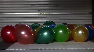 balloons wrestling 5