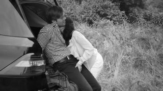 Couple outdoor in bw