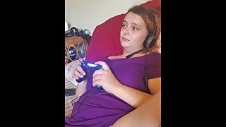 Gamer Girl Pussy Pounding