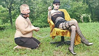 Beth Kinky - Goth Domina Take Cigarette Outdoor Serviced Out By Her Pt2