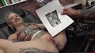 River Dawn Ink gets a new pussy tattoo