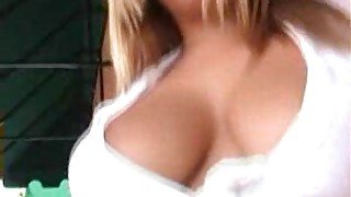 Girl showing her hot tits in public