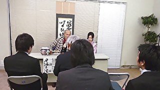 Japanese geisha girl fucked at a conference