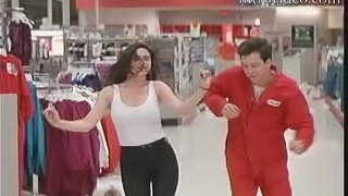 Jennifer Connelly Rollerskating In a Supermarket