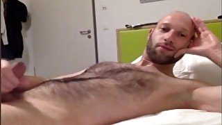 guy on cam 245