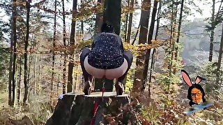 Stockings and high heels mature milf mom pissing outdoor with anus on leash