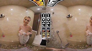 VIRTUAL PORN - Put Your VR Headset On And Dive Deep Into Blake Blossom's Big Ass