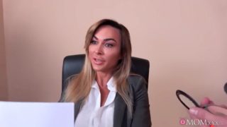 Aubrey Black Wild sex newsdesk squirt scandal