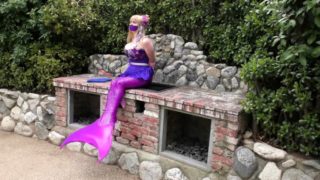 Enticing mermaid with big tits gets restrained and abandoned