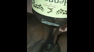 Fucking Hen bottle to make me cum