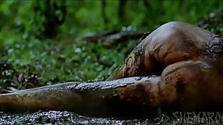 Mallika Sherawat hot naked kundi (ass) and full nude show (Hiss)