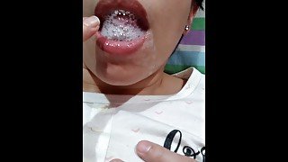 Quickie! After blowjob cumplay and swallow! (no explicit sex)