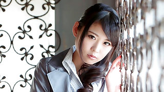 Yura Sakura in Yura is in control - TeensOfTokyo