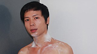 Shower Tug With Khan - JapanBoyz