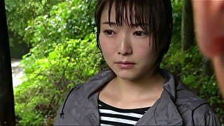 UG2103-A perverted woman who enjoys sex by being fucked by a middle-aged man in the mountains