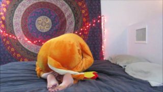 Lux Lives Kigurumi Buttplug Masturbation