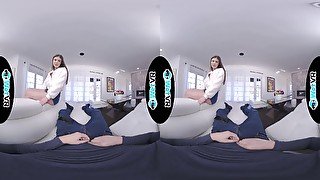 WETVR Step Sis Takes Advantage Of Masturbator VR Porn