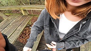 Friend makes me cum in public park