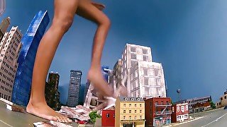 EBONY GIANTESS CITY SMASH!