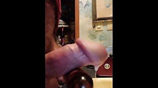 Nice no hands cum shot with a vibrator