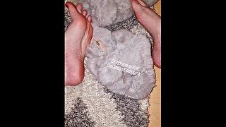 British Foot Fetish Goddess ~ Goddess FootKink (GoddessFK) Sexiest Feet EVER!