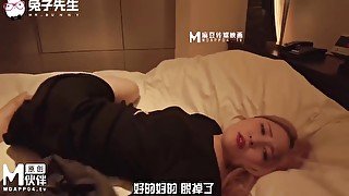 Blonde Japanese Slut With Big Boobs And Big Butts Cheating With Stranger And Got Orgasm In The Hotel