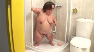 Delightful BBW Brazilian lady having a fetish fun